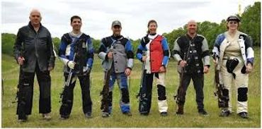 Standard Rifle Crew:
Left to right: David Anthnoy, Mark Gould (Bronze), Brad Yliniemi (Silver), Deni