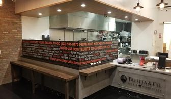 Vinyl Backdrops, Retractable Signs, Acrylic Signs, Poster, Large Format Services