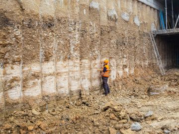 Geotechnical engineering site inspection