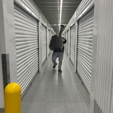 Don't want to roll it for fear of bumps? We'll just carry it! Best moving company in Cincinnati?