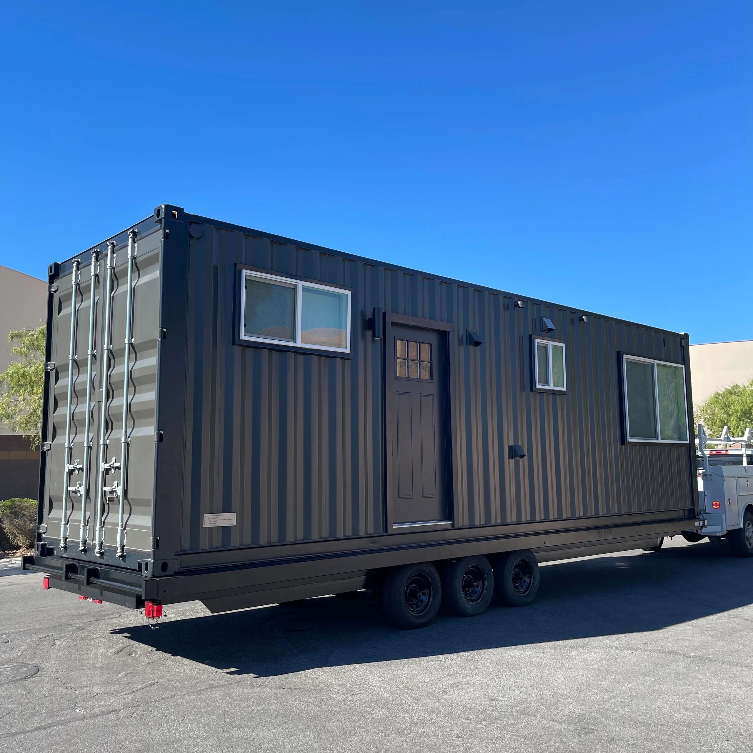 1 bedroom shipping container home on wheels