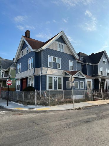 Siding multifamily home dorchester boston ma