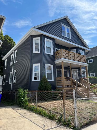 Siding and window replacement hyde park Boston, MA