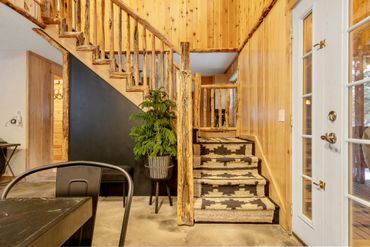 Mountain Modern Cabin Rental Garden Valley, ID