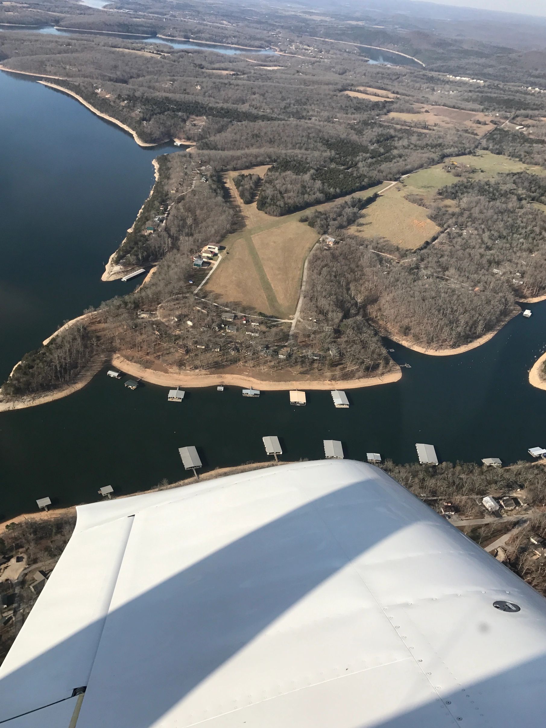 Pilot's Point, Runways, Turf, Airplane, Airpark, Missouri, Ozarks, Table Rock Lake