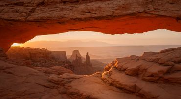 Sunrise at Mesa Arch