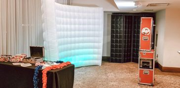 Inflatable LED Wall
Photo Booth