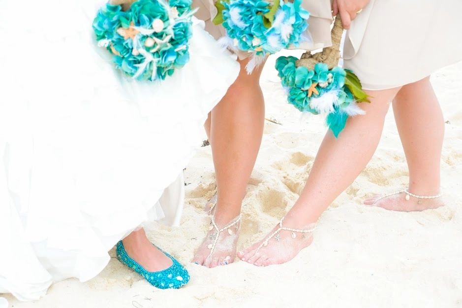Beautiful Barefoot Sandals, Starfish Seashells Beach Sandals, Beach wedding sandals, something blue