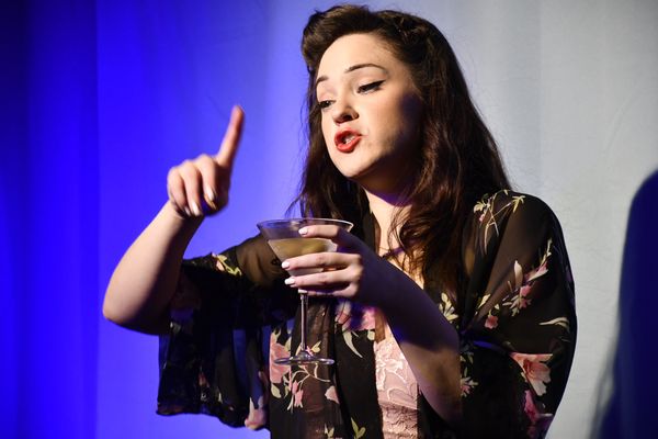 Annie-Sage Whitehurst as Kitten Solloway - The Players Theater, 2023 ©Pedro Lee