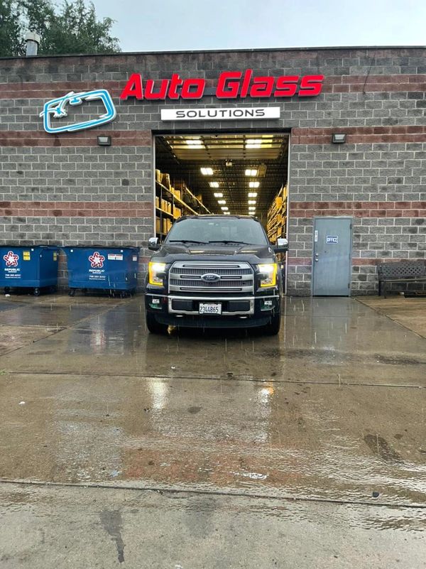 auto glass solutions Chicago