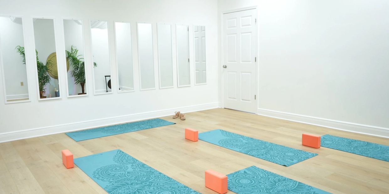 Yoga studio for rent in St. Pete
Yoga studio for rent in ST. Petersburg Fl 
Studio space rental