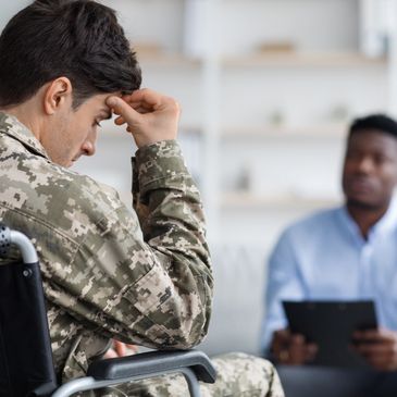 military member attending therapy in alcohol rehab