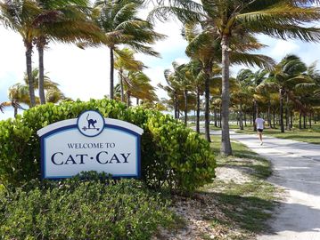 Charter flights Cat Cay Airport Bahamas, charter flights Miami