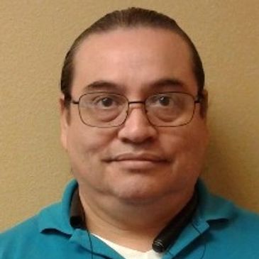 Robert has been with Frazer for 5 years and joined Fox Dealer Services in 2016. Robert provides Fox