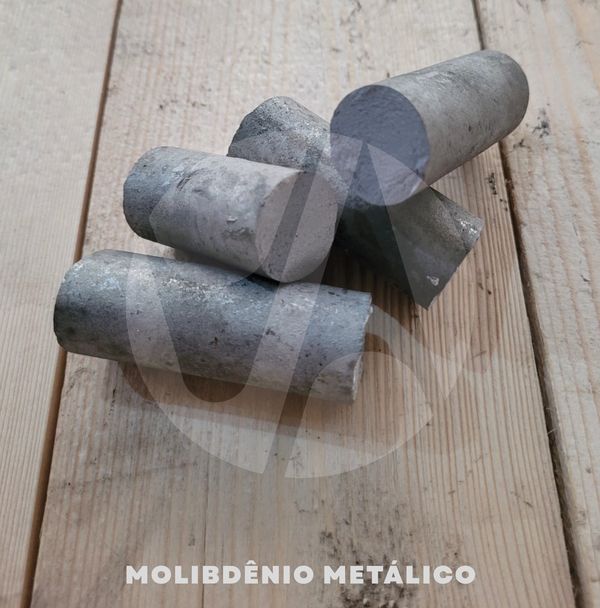 molibdenio metálico