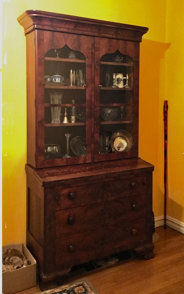 Empire secretary cornice molding