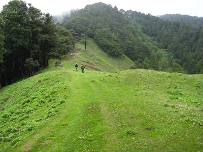 Tirthan Valley Himachal Pradesh Jalori jot pas