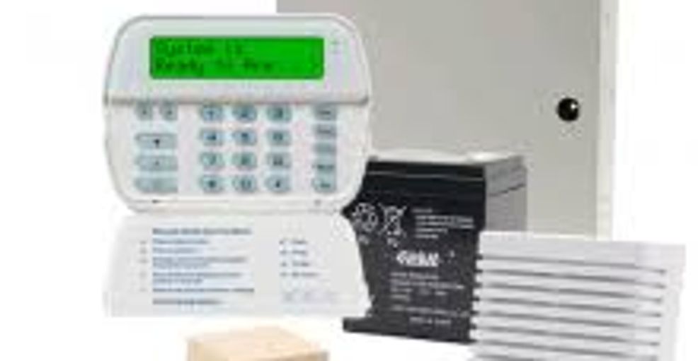 DSC 
pc1832/64  control panel
$45