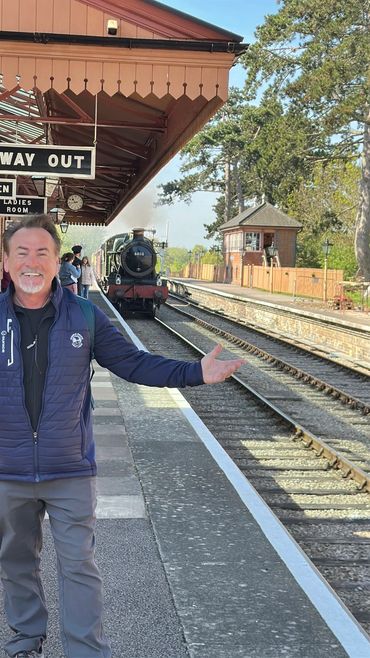 Winchcombe station Rock adventure. Cotswold National hike.
