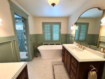 This Saint Paul, MN bathroom used to be the kids hallway bath and laundry room. It is now a stunning