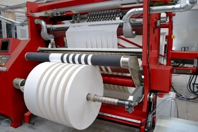 The ALPHATWIN HR duplex slitter rewinder for large diameter rewinding.