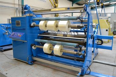 The ALPHATWIN duplex slitter rewinder is a shafted center rewinder with tension and contact control