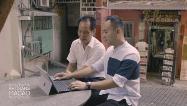  「在數碼時代保存澳門的手工招牌字體」- 受訪於 CNN國際新聞網 CNN STYLE 
“Preserving Macao's handmade signs in the digital age” 