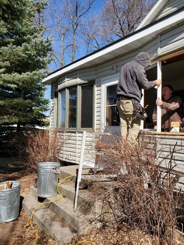 residential window installer in West Fargo North Dakota