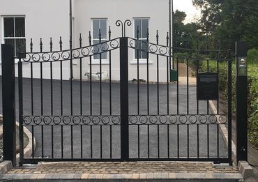 gates, swinging gates, automated gates