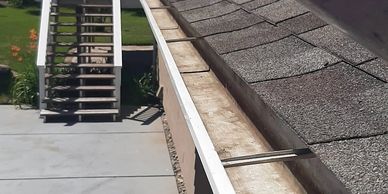 Gutter cleaning