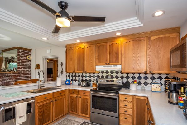 Kitchen with all the dishes and utensils you need.