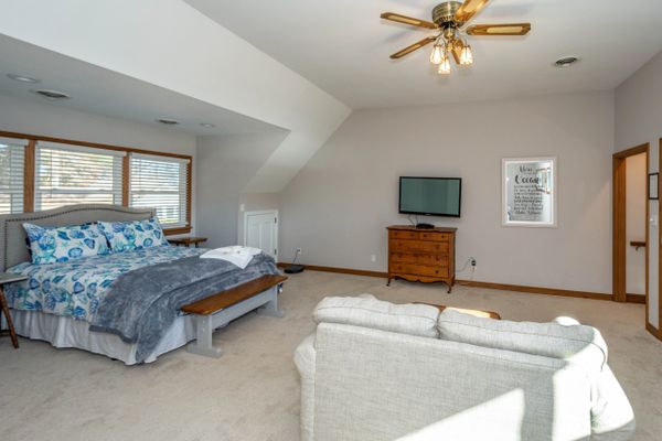 Upstairs TV with smart DVD player and ROKU.