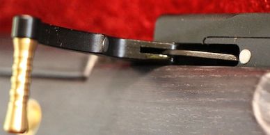 Rare earth magnets on receiver Zbroia