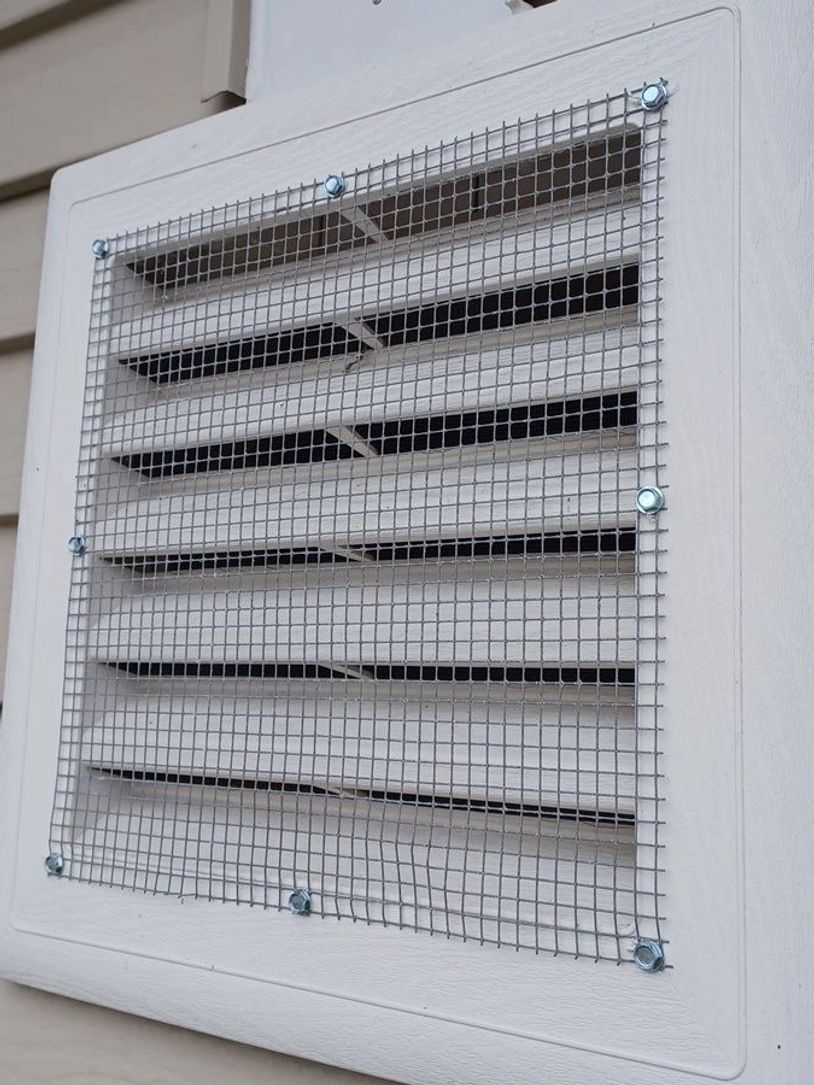 square louver vent screened off