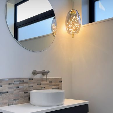 Bathroom builders clean