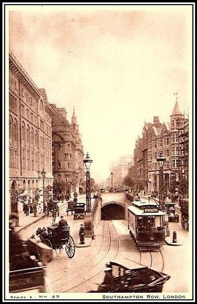 The Kingsway Tram Subway, shortly after opening in 1906