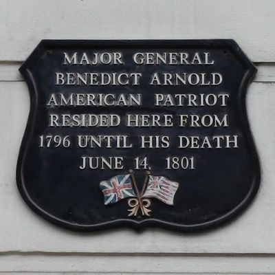 Benedict Arnold's plaque at 62 Gloucester Place, London