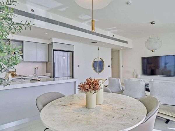 Sunrise Bay Apartment’s Living Room