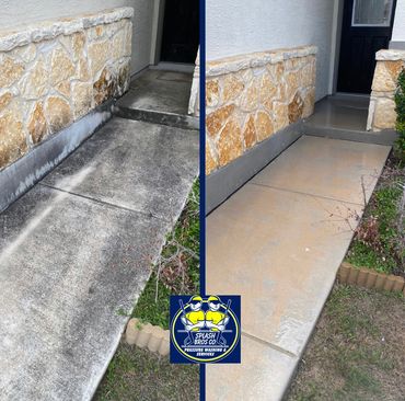 Professional residential pressure washing services in San Antonio, Texas. Driveway pressure washing.