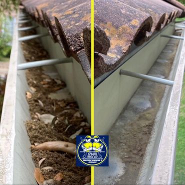 Professional residential and commercial gutter cleaning services in San Antonio, Texas.
