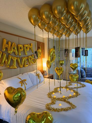 Happy Anniversary - GOLD