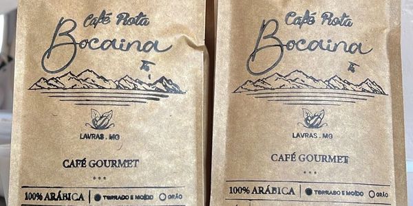 Two 500g bags of Café Rota Bocaina 100% Arabica gourmet coffee from Lavras, MG.