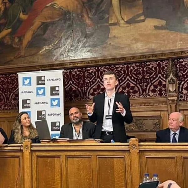 Daniel presenting in UK parliament