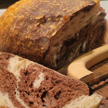 Artisan Marbled Rye Sourdough + Proof Bread Fiddle.