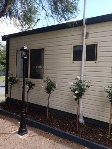 Pet Friendly Cabin Euroa Accommodation
