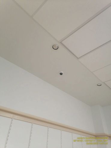 Cámara discreta en tienda