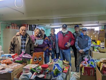 The Lions Club helps feed families in December, 2021.