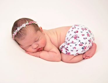 newborn baby photo session