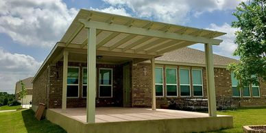 Alumawood pergola in San Antonio, Texas