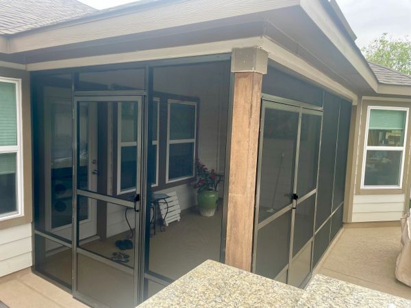 Side profile of a patio enclosure